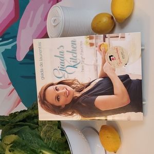 COOKBOOK Giada's Kitchen New Italian Favorites 2008 1st Ed de Laurentis HC + DJ